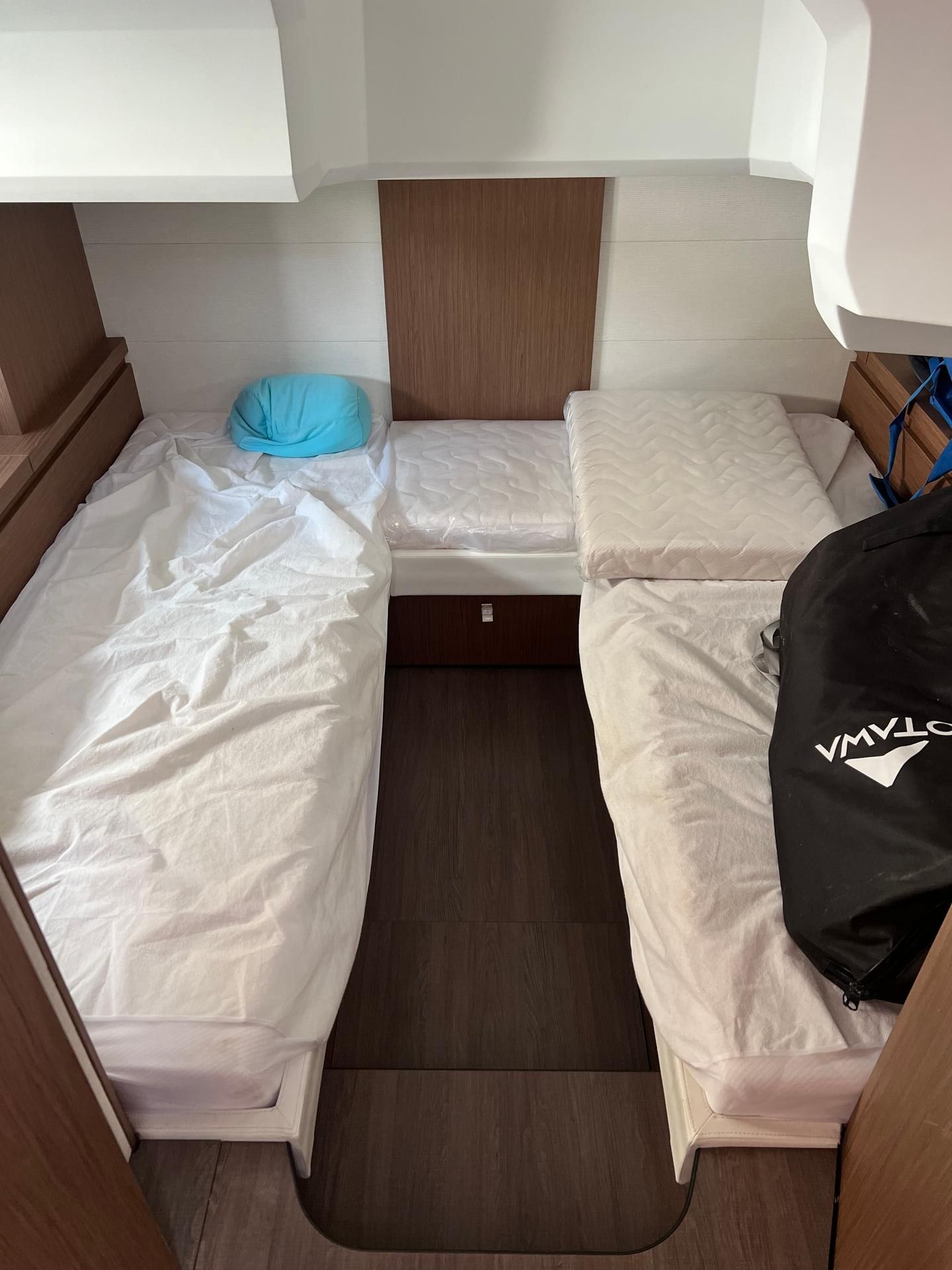 slider 19 Beneteau Gran Turismo 40